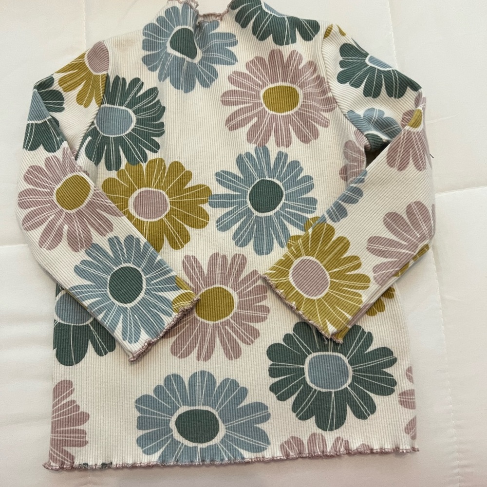 Little co by Lauren Conrad top